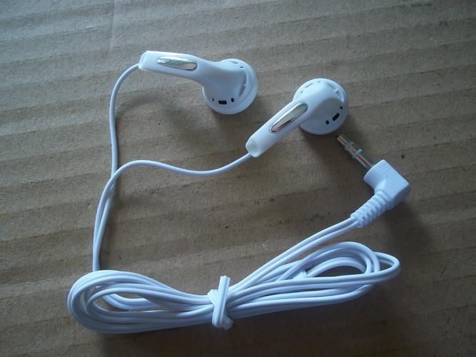 mp3耳机 乐思达工厂批发耳机 创意时尚礼品耳机 新款音乐耳机